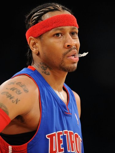 并以定位球 并以定位球